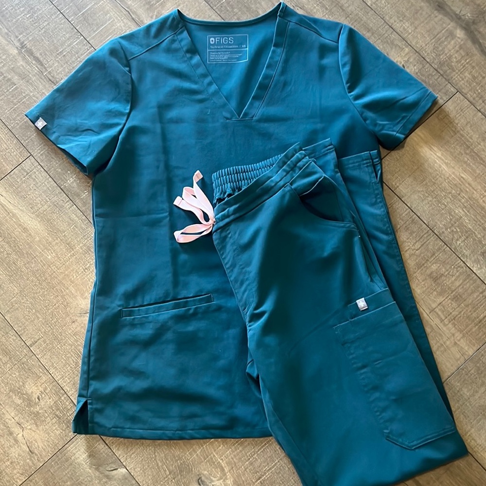 FIGS CARRIBEAN BLUE SCRUB SET XS
